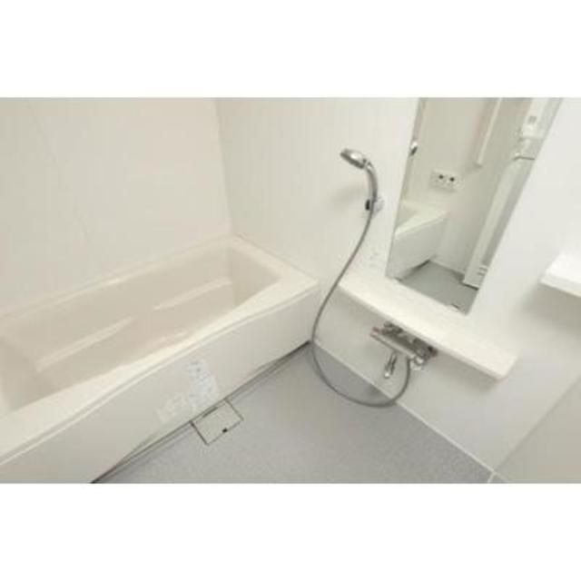 バス・シャワールーム　日々の疲れを癒すお風呂付です