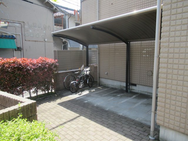 その他　駐輪場です