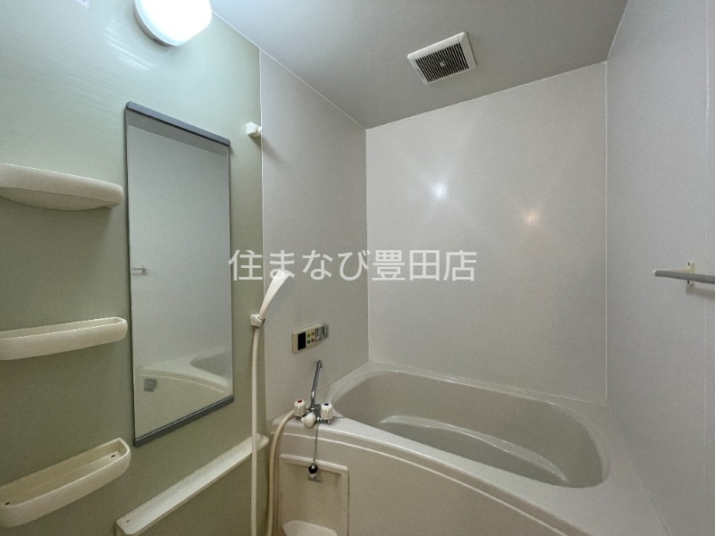 バス・シャワールーム　同型タイプ