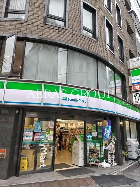 コンビニ　ファミリーマート 北大塚二丁目店（コンビニ）まで186m