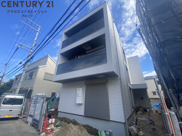 建物外観　オートロック・ダブルロック完備