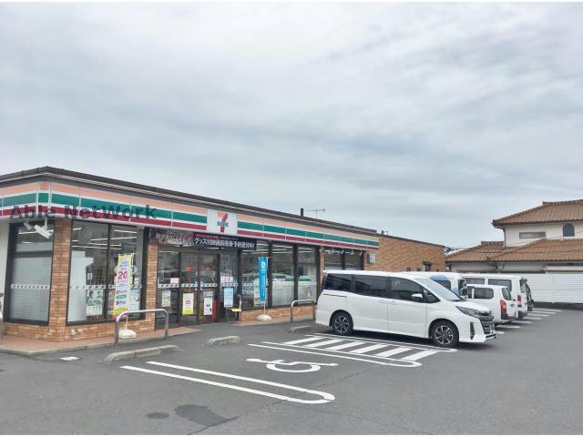 コンビニ　セブンイレブン大村東三城町店（コンビニ）まで877m