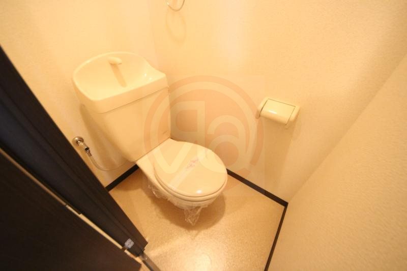 トイレ　落ち着いたトイレです