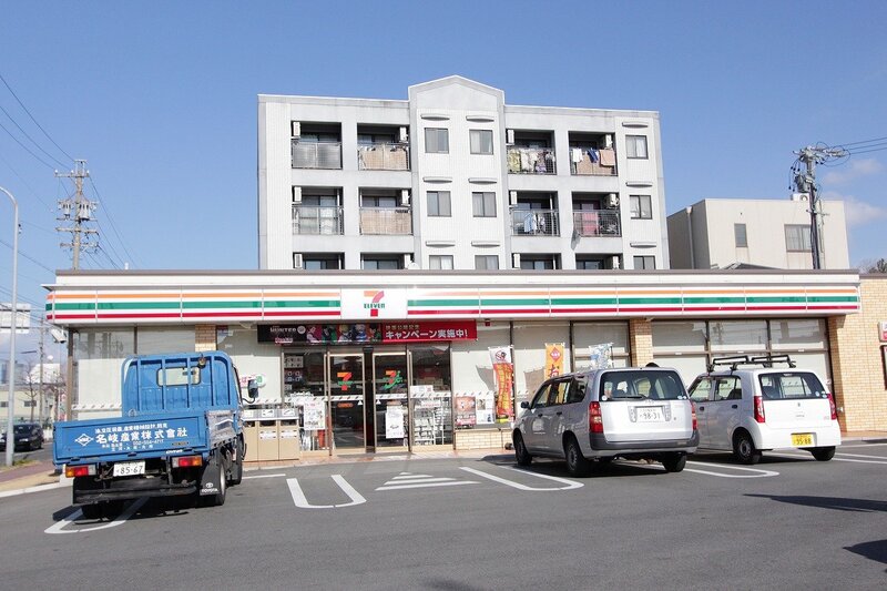 コンビニ　セブンイレブン名古屋篠原橋通2丁目店（コンビニ）まで16m