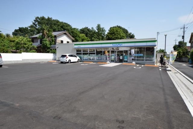 コンビニ　ファミリーマート清瀬上清戸店（コンビニ）まで639m