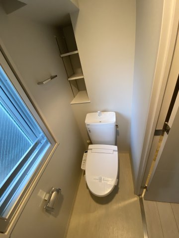 トイレ　別部屋参照
