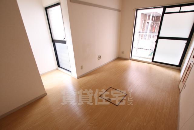 1K Mansion in Minami-ku, Hiroshima, Hiroshima — photo 3 of 3