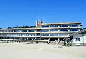 中学校　赤穂中学校（中学校）まで2068m