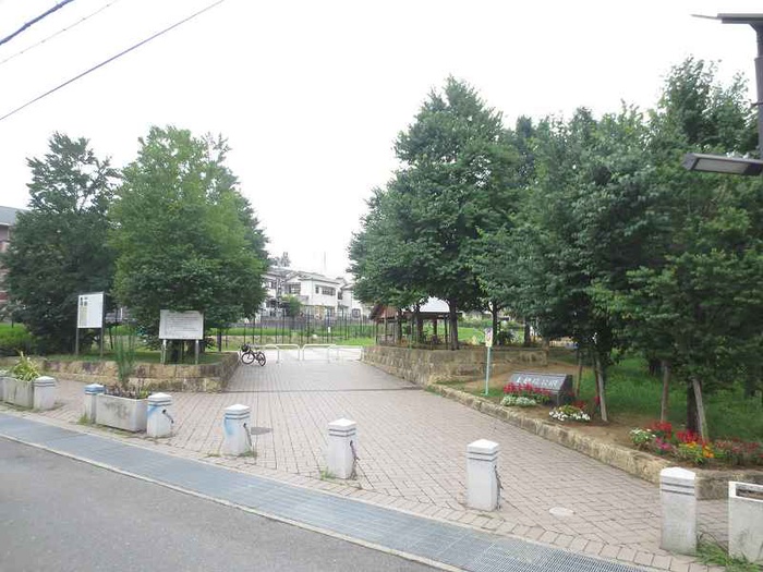 公園　上穂積公園（公園）まで200m