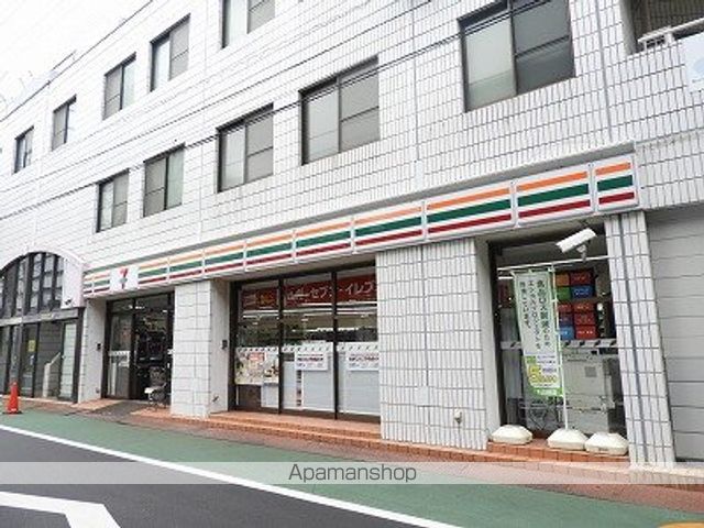 コンビニ　セブンイレブン（コンビニ）まで142m