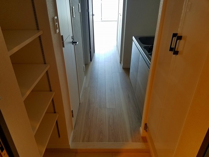 玄関　同建物参考写真