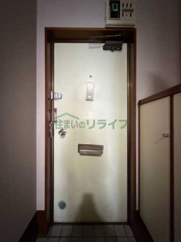 エクセルパレスIの玄関写真