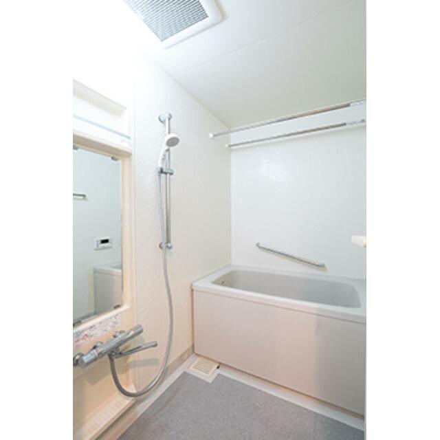 バス・シャワールーム　※写真は同タイプ住戸です。