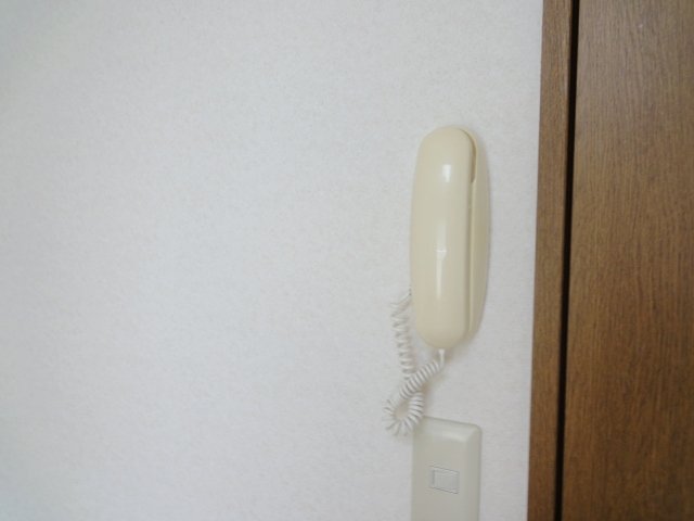 セキュリティ　別号室の写真です（反転）