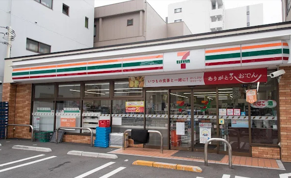 コンビニ　セブンイレブン 墨田緑3丁目店（コンビニ）まで236m