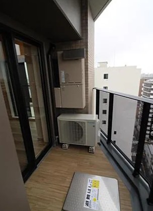 バルコニー　お洗濯にも便利なバルコニー付き