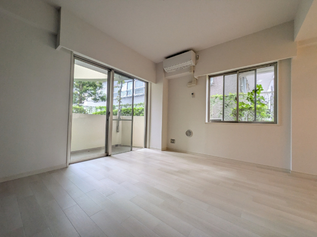 居室・リビング　同タイプの他のお部屋