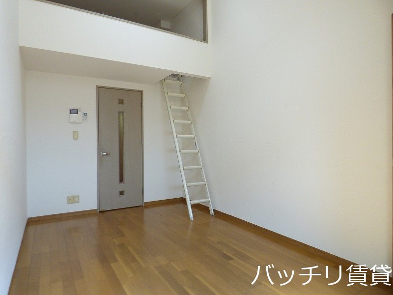 居室・リビング　同シリーズの別のお部屋の画像になります。現況優先