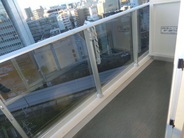 バルコニー