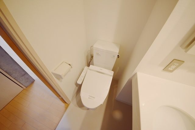 トイレ　★別部屋のお写真です★
