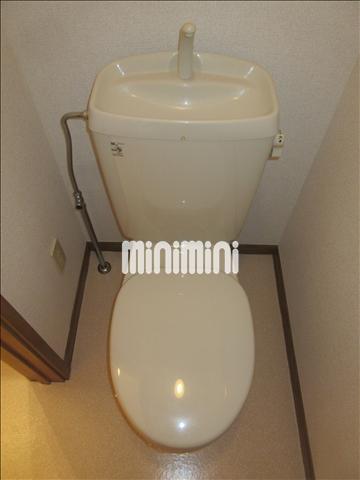 トイレ　トイレに電源あります