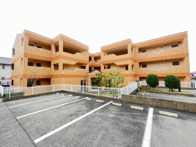 駐車場　外観写真（昼）