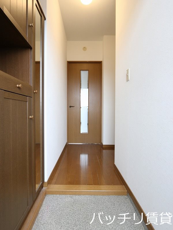 ヴィンテージ唐原の玄関写真