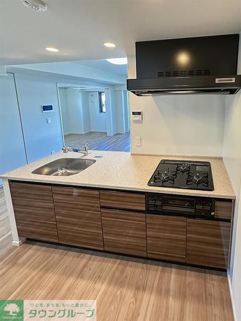 キッチン　※写真は同タイプ住戸です。