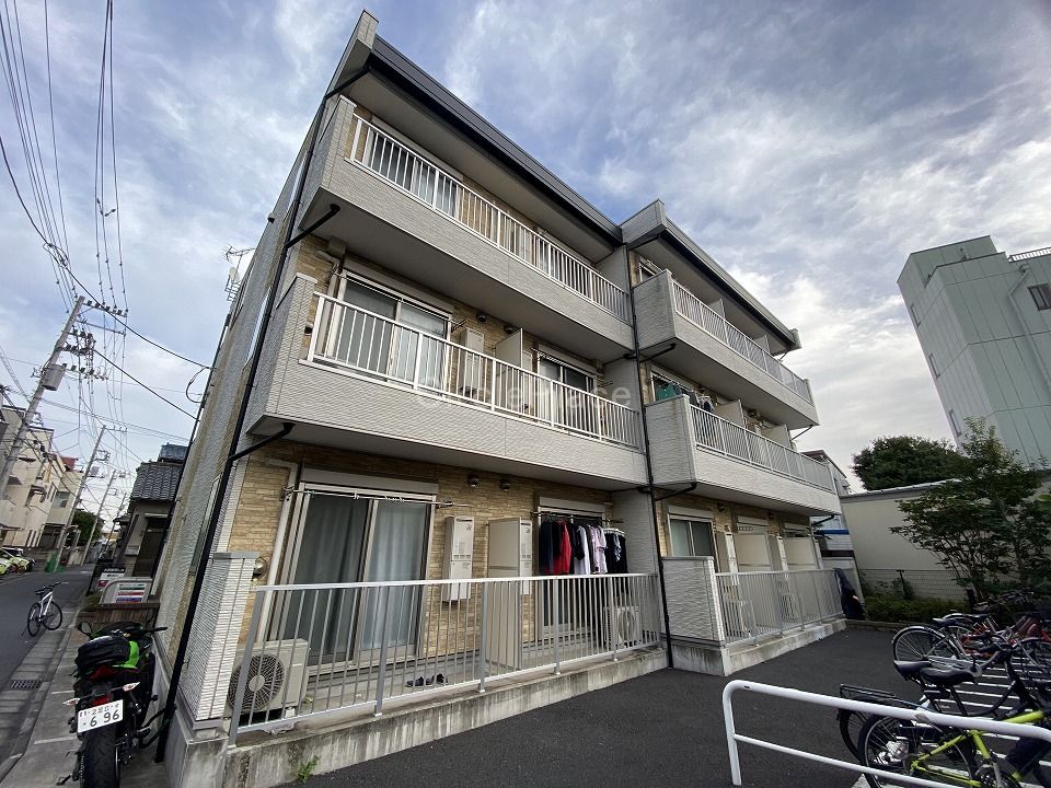 アネシスの外観写真