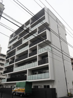 西武新宿線 久米川駅 徒歩4分 築3年