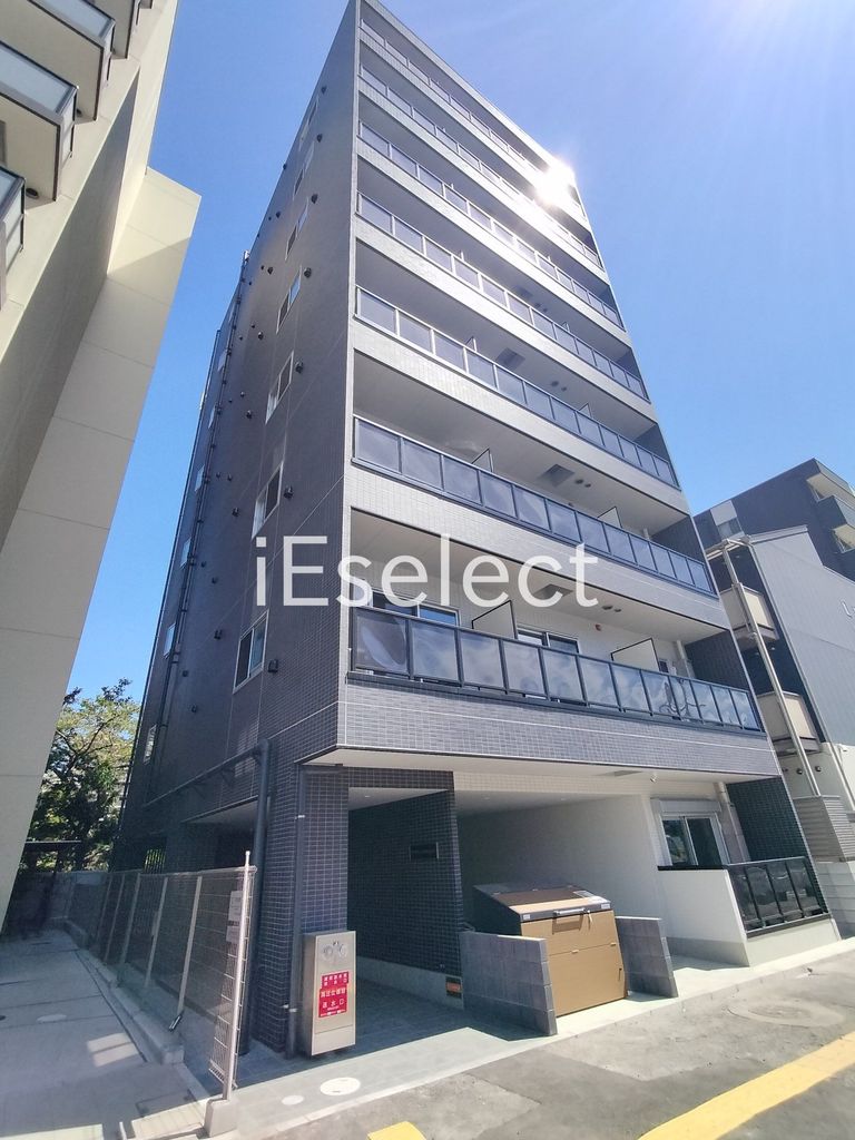 建物外観　複数路線利用可能♪インターネット無料です！
