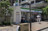 コンビニ　ファミリーマート 兵庫県民会館前店（コンビニ）まで738m