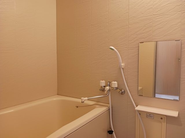 ドミールK3の風呂写真