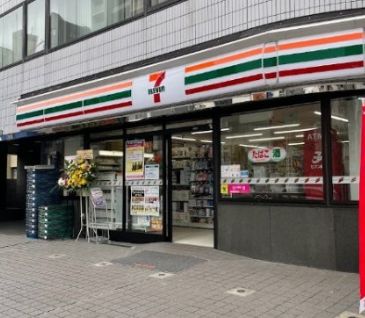 コンビニ　セブンイレブン墨田緑1丁目店（コンビニ）まで125m