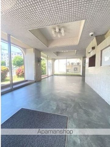地下鉄中央線 深江橋駅 徒歩9分 8階建 築49年の外観写真