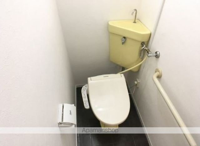 地下鉄中央線 深江橋駅 徒歩9分 8階建 築49年のトイレ写真