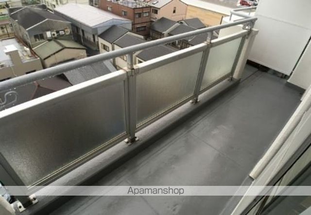 地下鉄中央線 深江橋駅 徒歩9分 8階建 築49年の内装写真