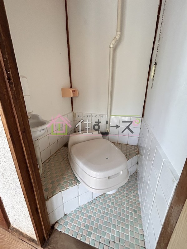 津守アパートのトイレ写真