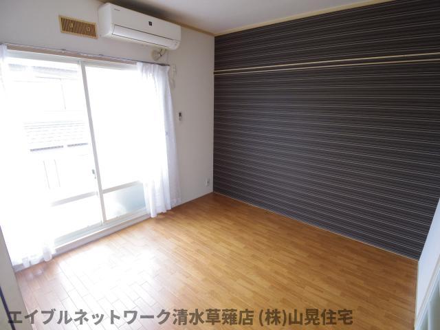 ＪＲ東海道本線 静岡駅 バス乗車時間：29分 最寄りバス停で下車 徒歩6分 2階建 築38年の内装写真