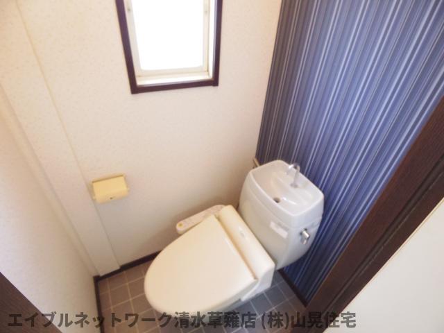 ＪＲ東海道本線 静岡駅 バス乗車時間：29分 最寄りバス停で下車 徒歩6分 2階建 築38年のトイレ写真