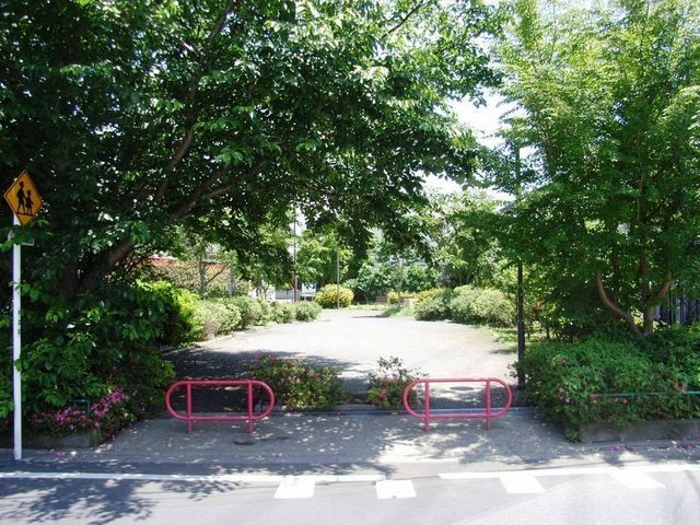 その他　つばき緑地（その他）まで50m