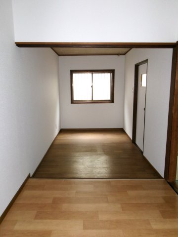 浜田町3丁目平屋の居間写真