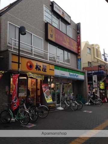コンビニ　ファミリーマート大泉学園駅前店（コンビニ）まで785m