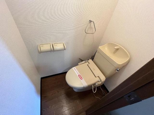 トイレ　シャワー付トイレ