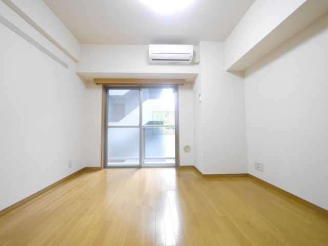 居室・リビング　別部屋の参考写真になります。