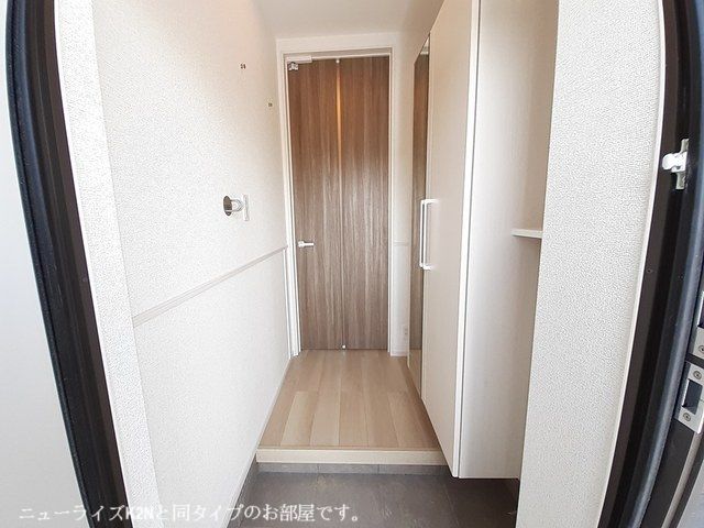 神殿町アパートの玄関写真