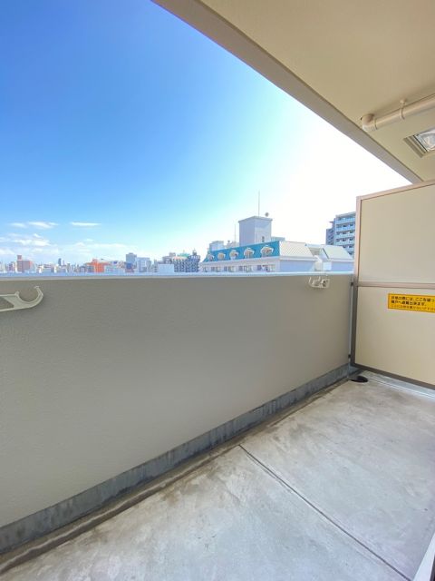 地下鉄御堂筋線 東三国駅 徒歩3分 8階建 築22年の内装写真
