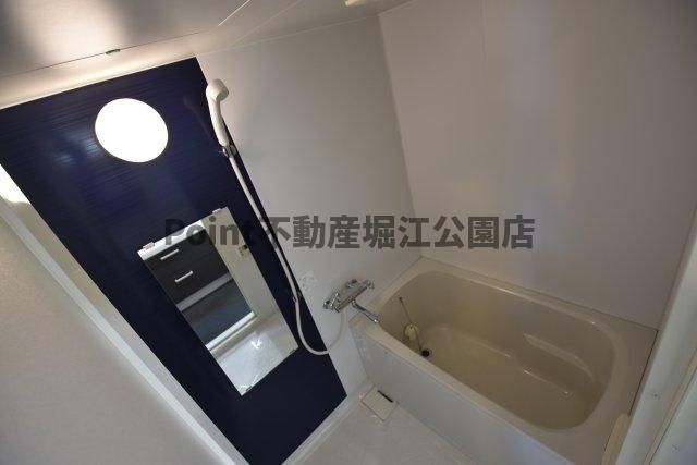 地下鉄長堀鶴見緑地線 ドーム前千代崎駅 徒歩5分 8階建 築16年の風呂写真