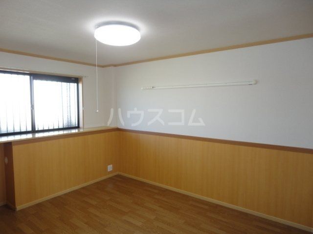 ＪＲ関西本線 春田駅 徒歩13分 2階建 築23年の内装写真