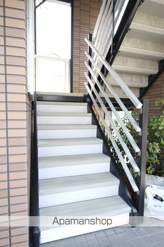 レオパレス花鳥の外観写真